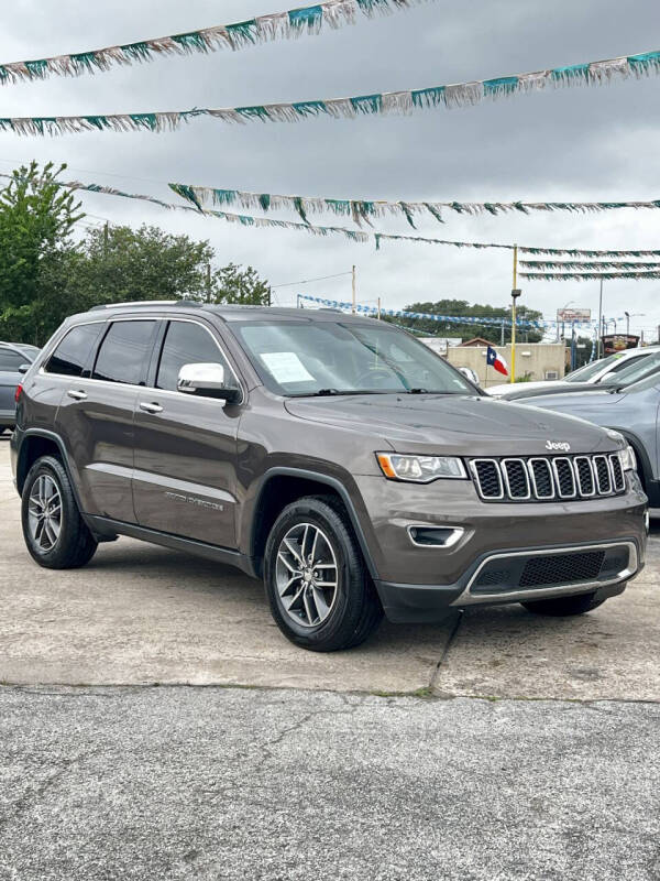 jeep grand cherokee 2018 1C4RJFBGXJC215886 image jeep grand cherokee 2018 1C4RJFBGXJC215886 image